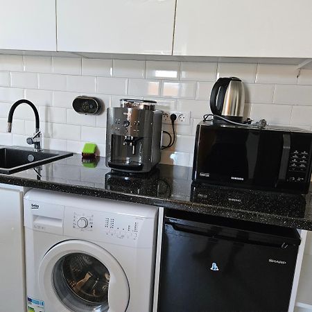 Apartament Dem Radulescu Langa Strand Ramnicu Valcea Exterior photo