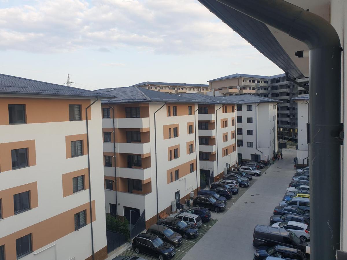 Apartament Dem Radulescu Langa Strand Ramnicu Valcea Exterior photo